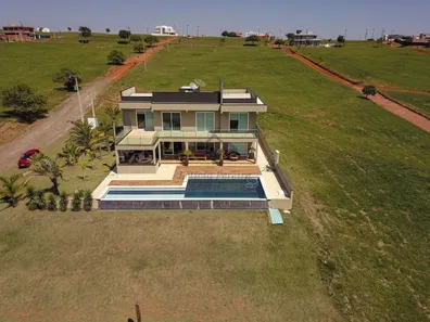 Casa de Condomínio com 5 Quartos à venda, 600m² no Centro, Paranapanema