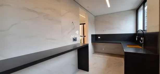 Cobertura com 3 Quartos à venda, 214m² no Savassi, Belo Horizonte