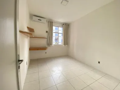 Apartamento com 3 Quartos para venda ou aluguel, 140m² no Chame-Chame, Salvador