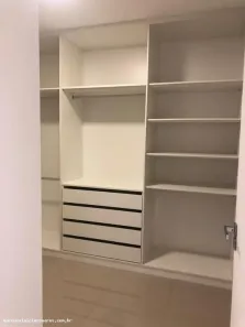 Casa de Condomínio com 4 Quartos para alugar, 380m² no Alphaville (Abrantes), Camaçari