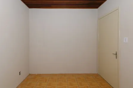 Casa com 2 Quartos para alugar, 40m² no Igara, Canoas