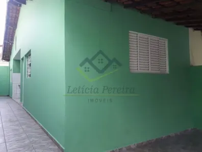 Casa com 2 Quartos para alugar, 75m² no Jardim Carlos Cooper, Suzano