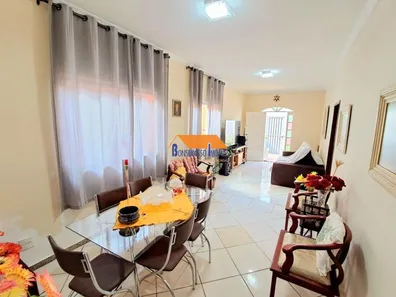 Casa com 4 Quartos à venda, 150m² no Bonfim, Belo Horizonte