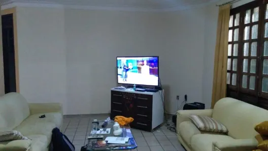 Casa com 4 Quartos para alugar, 220m² no Capim Macio, Natal