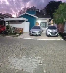Casa de Condomínio com 4 Quartos para venda ou aluguel, 144m² no Parque São Luís, Taubaté