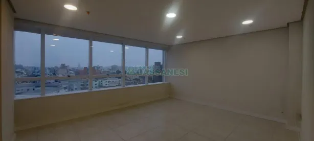 Sala Comercial para alugar, 26m² no Centro, Caxias do Sul