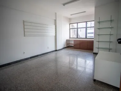 Sala Comercial à venda, 28m² no Nossa Senhora de Fátima, Belo Horizonte