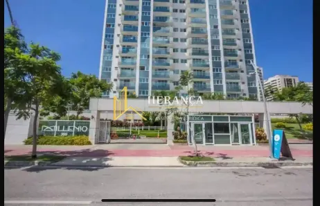Apartamento com 2 Quartos para alugar, 77m² no Camorim, Rio de Janeiro