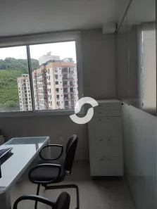 Sala Comercial à venda, 29m² no Santa Rosa, Niterói