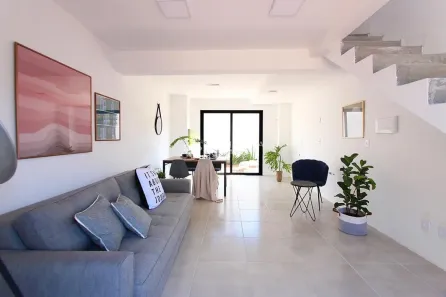 Sobrado com 2 Quartos à venda, 62m² no São Lucas, Viamão