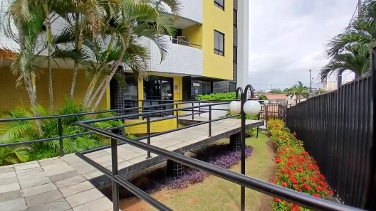 Apartamento com 2 Quartos para alugar, 56m² no Candelária, Natal