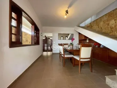 Casa com 3 Quartos à venda, 201m² no Saúde, Rio Claro