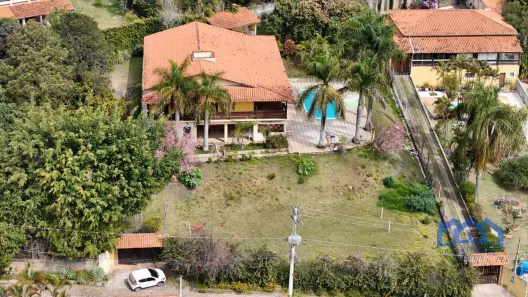 Fazenda/Sítio com 5 Quartos à venda, 2100m² no Dona Catarina, Mairinque