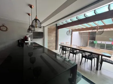Casa com 4 Quartos à venda, 465m² no Diamante (Barreiro), Belo Horizonte