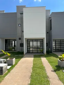 Casa de Condomínio com 2 Quartos para alugar, 60m² no Ponta Negra, Manaus
