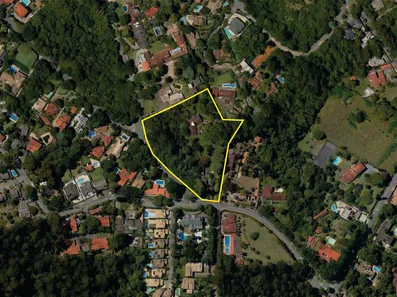 Fazenda/Sítio com 3 Quartos à venda, 434m² no Chácara dos Junqueiras, Carapicuíba