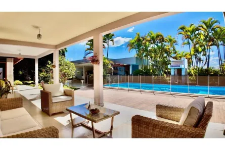 Casa de Condomínio com 3 Quartos à venda, 880m² no Park Way, Brasília