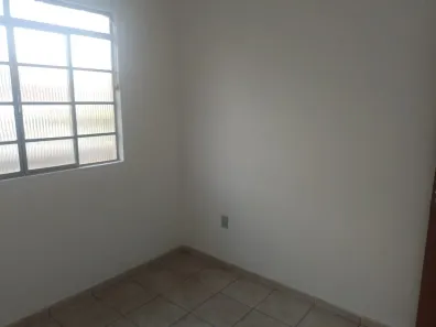 Apartamento com 2 Quartos para alugar, 60m² no Centro, Sabará
