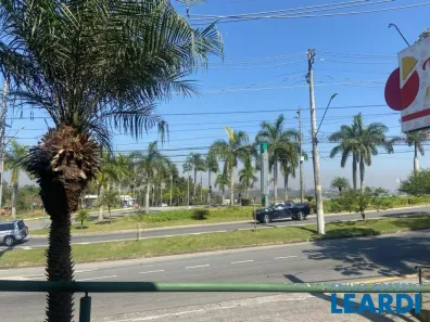 Ponto Comercial à venda, 40m² no Granja Viana, Cotia