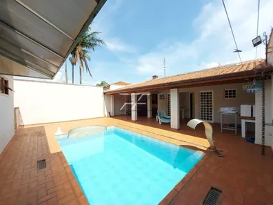 Casa com 3 Quartos à venda, 254m² no Vila Santo Antônio, Rio Claro