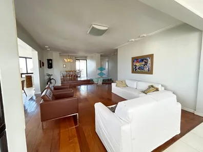 Apartamento com 4 Quartos à venda, 275m² no Jardim Apipema, Salvador