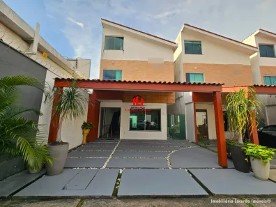 Casa de Condomínio com 4 Quartos para venda ou aluguel, 256m² no Flores, Manaus
