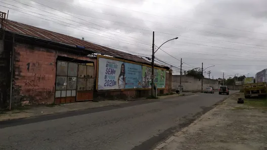 Galpão/Depósito/Armazém para venda ou aluguel, 900m² no Centro, Nova Iguaçu