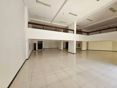 Ponto Comercial para alugar, 760m² no Caminho das Árvores, Salvador