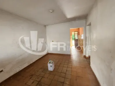 Casa com 2 Quartos à venda, 100m² no Jardim Gutierres, Sorocaba