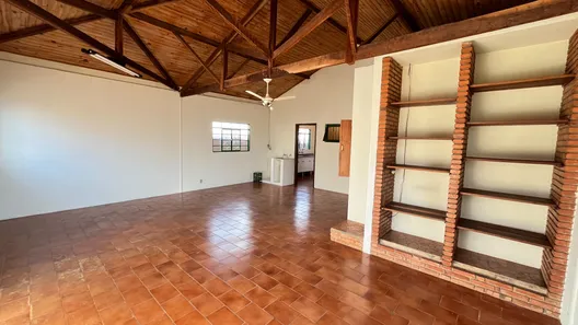 Casa com 3 Quartos à venda, 210m² no Jardim Regina, Brotas