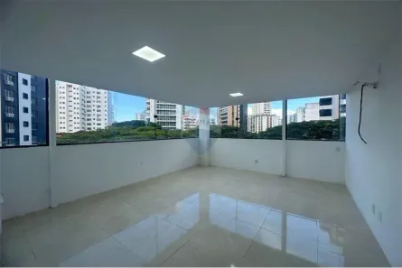 Sala Comercial para alugar, 24m² no Graça, Salvador