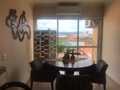 Apartamento com 2 Quartos para alugar, 65m² no Centro, Boituva