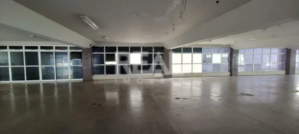 Sala Comercial para alugar, 544m² no Santa Efigênia, Belo Horizonte