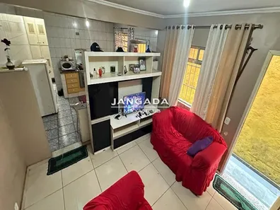 Sobrado com 4 Quartos à venda, 150m² no Parque Jandaia, Carapicuíba