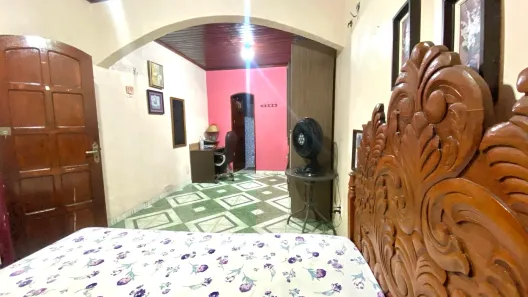 Casa com 3 Quartos à venda, 300m² no Aleixo, Manaus