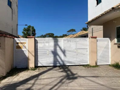 Casa com 2 Quartos para alugar, 72m² no Outeiro, Araruama