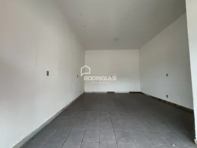 Sala Comercial para alugar, 38m² no Vila Rica, Portão