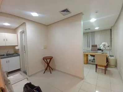 Sala Comercial para alugar, 30m² no Chapada, Manaus