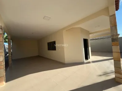 Sobrado com 4 Quartos para alugar, 286m² no Plano Diretor Sul, Palmas