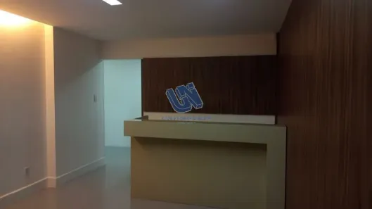 Sala Comercial para alugar, 250m² no Federação, Salvador