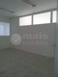 Sala Comercial à venda, 200m² no Stiep, Salvador