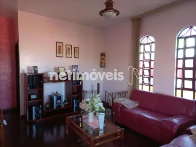 Casa com 4 Quartos à venda, 360m² no Ipê, Belo Horizonte