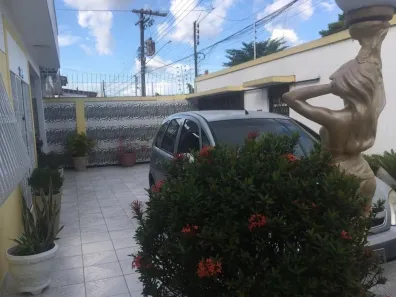 Casa com 3 Quartos à venda, 300m² no Dom Pedro I, Manaus