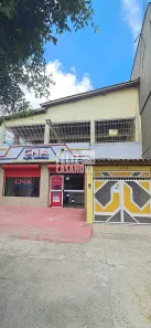 Casa com 5 Quartos para alugar, 100m² no Centro, Camaçari