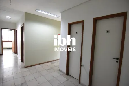 Sala Comercial para alugar, 126m² no Savassi, Belo Horizonte