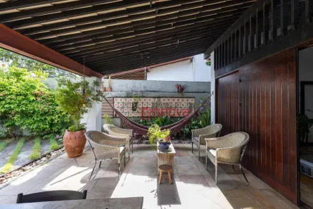Casa com 4 Quartos à venda, 104m² no Pituba, Salvador