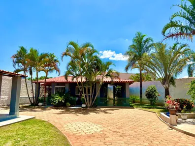 Casa de Condomínio com 2 Quartos à venda, 800m² no Setor Habitacional Arniqueira, Brasília