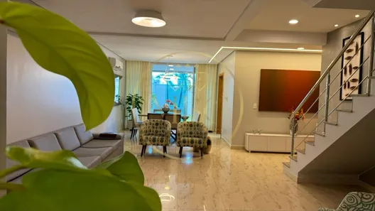 Casa de Condomínio com 5 Quartos à venda, 320m² no Chapada, Manaus