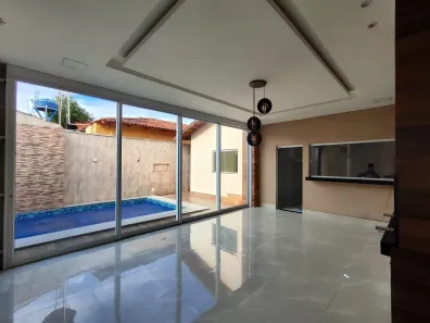 Casa com 3 Quartos à venda, 230m² no Chácaras Nossa Senhora da Piedade, Goiânia
