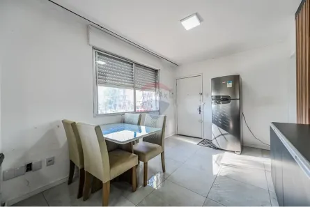 Apartamento com 3 Quartos à venda, 76m² no Farroupilha, Porto Alegre